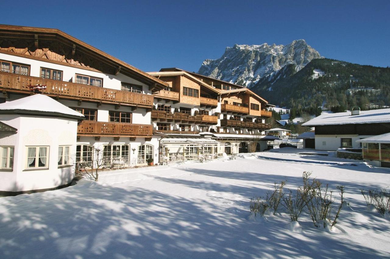 Hotel Tirolerhof - Familotel Zugspitze Ehrwald Exterior foto